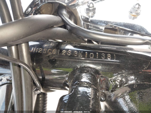 JH2SC6123GK101381 Honda Vt1300 Cx
