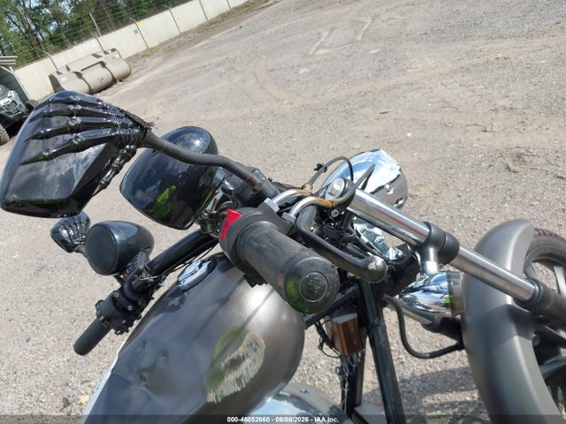 JH2SC6123GK101381 Honda Vt1300 Cx