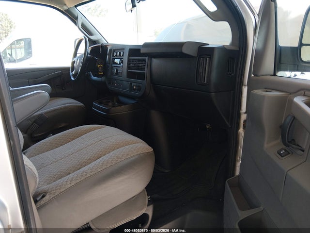 Aukcja sprzedaży 2018 Chevrolet Express 2500 Ls, vin: 1GAWGEFG3J1273204, numer aukcji: 46052670