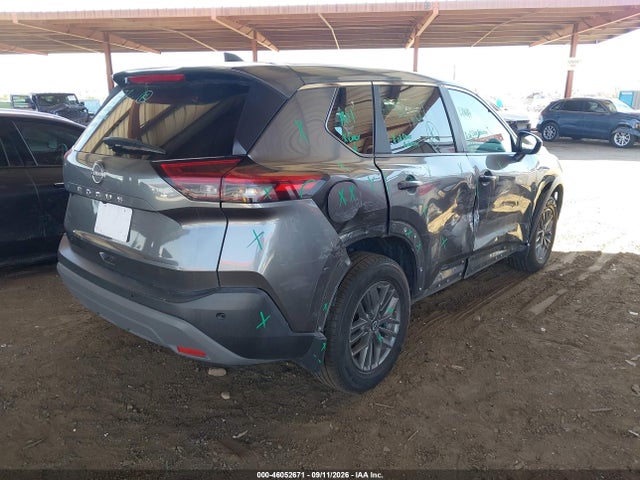 46052671 :رقم المزاد ، 5N1BT3AA8PC939359 vin ، 2023 Nissan Rogue S Fwd مزاد بيع