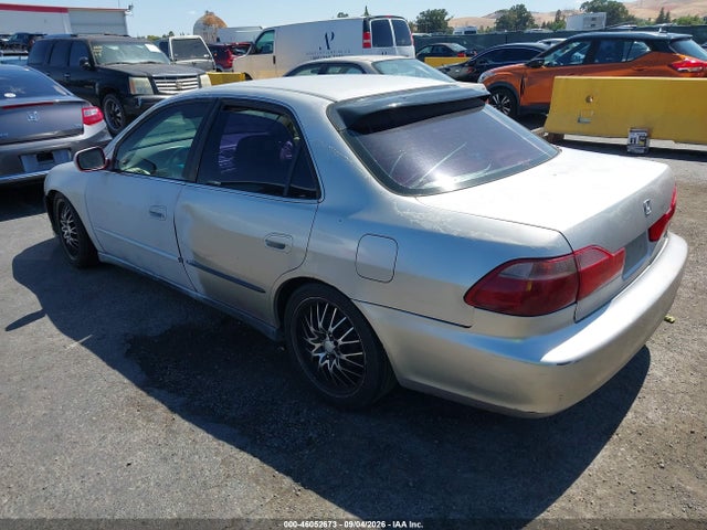 46052673 :رقم المزاد ، JHMCG6658XC034483 vin ، 1999 Honda Accord Lx مزاد بيع