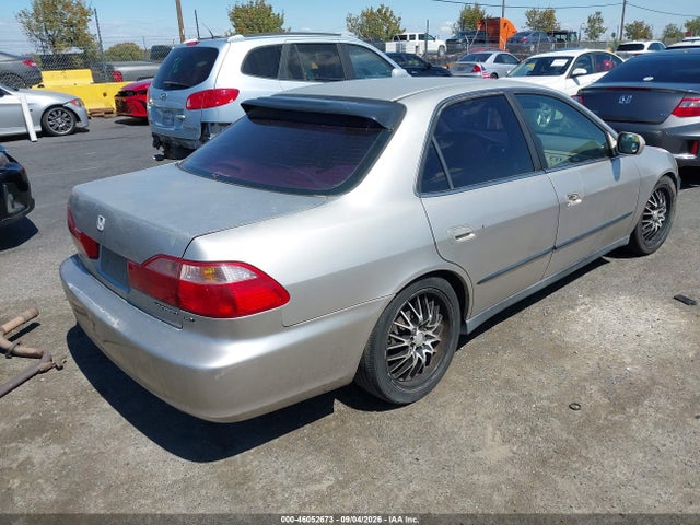 46052673 :رقم المزاد ، JHMCG6658XC034483 vin ، 1999 Honda Accord Lx مزاد بيع