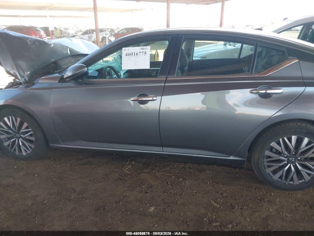 46052678 :رقم المزاد ، 1N4BL4DV8PN325642 vin ، 2023 Nissan Altima Sv Fwd مزاد بيع