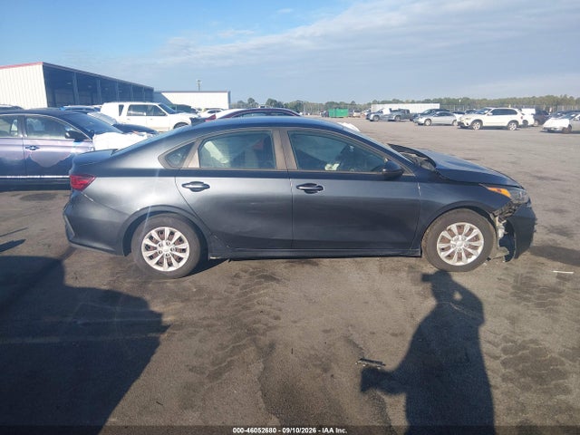 2019 Kia Forte Fe მანქანა იყიდება აუქციონზე, vin: 3KPF24AD9KE076131, აუქციონის ნომერი: 46052680
