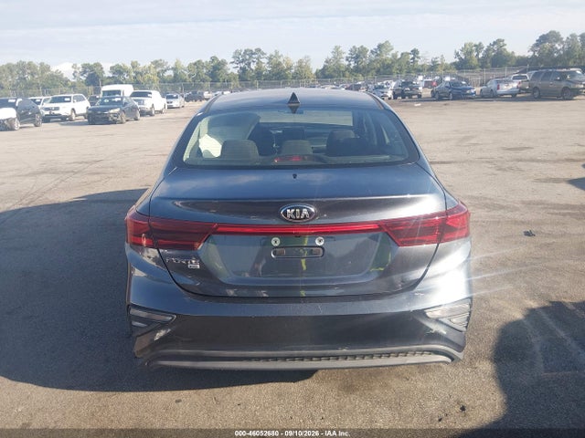 2019 Kia Forte Fe მანქანა იყიდება აუქციონზე, vin: 3KPF24AD9KE076131, აუქციონის ნომერი: 46052680
