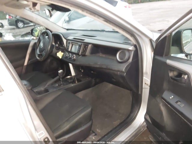 46052683 :رقم المزاد ، 2T3ZFREV8HW347548 vin ، 2017 Toyota Rav4 Le مزاد بيع