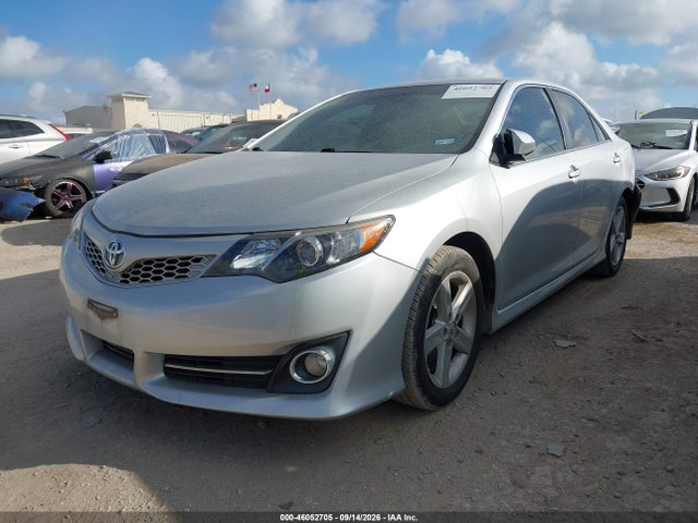 Toyota CAMRY SE 2014 4T1BF1FK2EU417881 Image 2