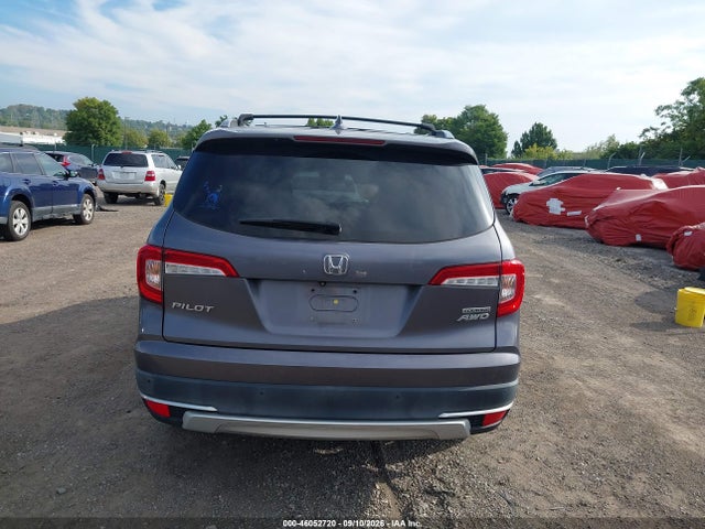 5FNYF6H9XLB009575 Honda Pilot Awd Touring 8 Passenger