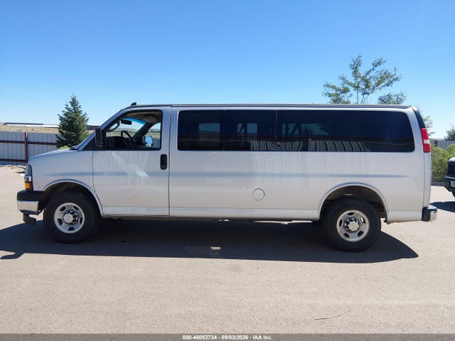 46052734 :رقم المزاد ، 1GAZGPFG1J1299518 vin ، 2018 Chevrolet Express 3500 Lt مزاد بيع