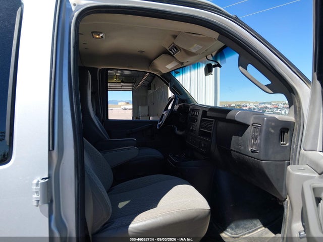 46052734 :رقم المزاد ، 1GAZGPFG1J1299518 vin ، 2018 Chevrolet Express 3500 Lt مزاد بيع