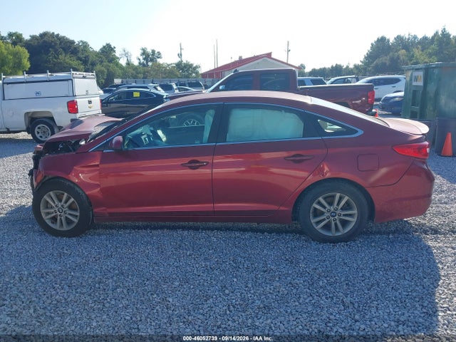 Продажа на аукционе авто 2016 Hyundai Sonata Se, vin: 5NPE24AF2GH271231, номер лота: 46052739