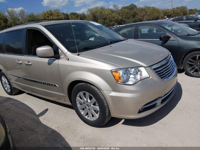 Auction sale of the 2015 Chrysler Town & Country Touring, vin: 2C4RC1BG7FR739623, lot number: 46052750