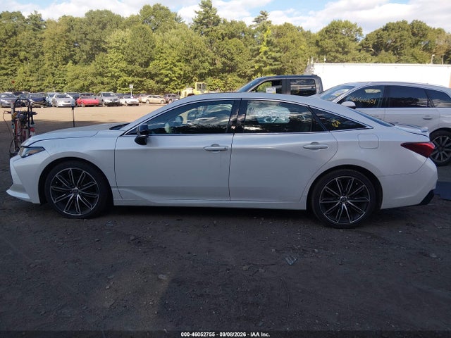 2022 Toyota Avalon Touring მანქანა იყიდება აუქციონზე, vin: 4T1GZ1FB9NU078842, აუქციონის ნომერი: 46052755