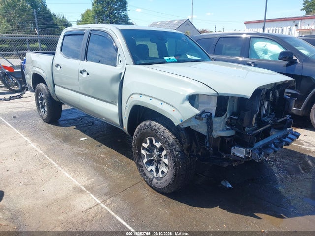 2022 Toyota Tacoma Trd Off Road მანქანა იყიდება აუქციონზე, vin: 3TMCZ5AN0NM508256, აუქციონის ნომერი: 46052765