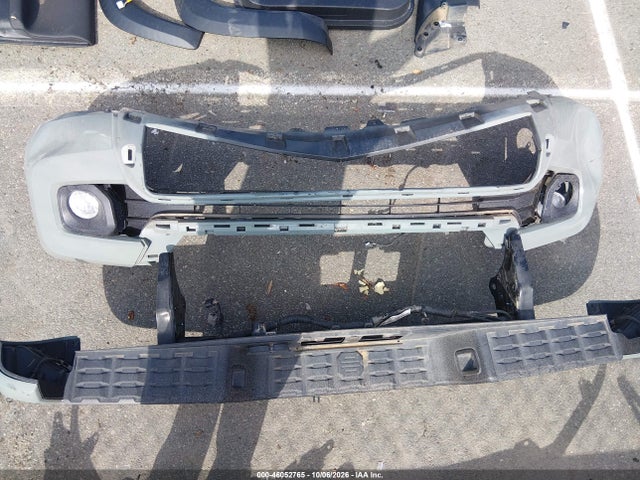 2022 Toyota Tacoma Trd Off Road მანქანა იყიდება აუქციონზე, vin: 3TMCZ5AN0NM508256, აუქციონის ნომერი: 46052765