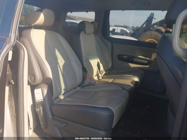 Продажа на аукционе авто 2015 Kia Sedona Sx, vin: KNDMC5C13F6038855, номер лота: 46052786