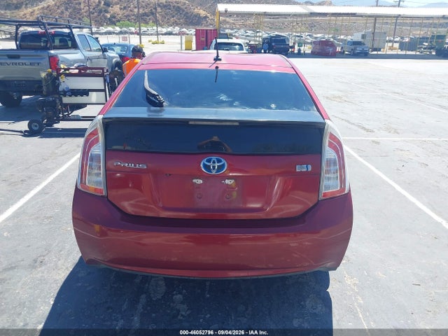 Toyota Prius Three 2015 JTDKN3DU8F0475512 Image 17