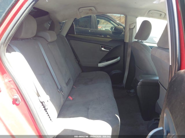 Toyota Prius Three 2015 JTDKN3DU8F0475512 Image 8