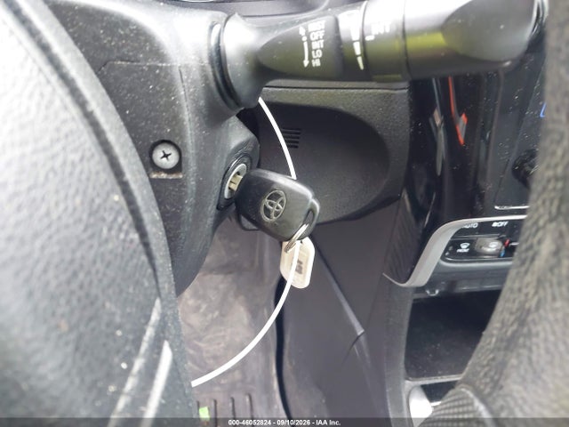 Aukcja sprzedaży 2017 Toyota Corolla Le, vin: 5YFBURHE7HP645652, numer aukcji: 46052824