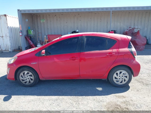 Toyota Prius C One 2016 JTDKDTB34G1122628 Image 14