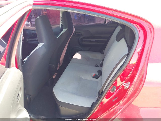 Toyota Prius C One 2016 JTDKDTB34G1122628 Image 8