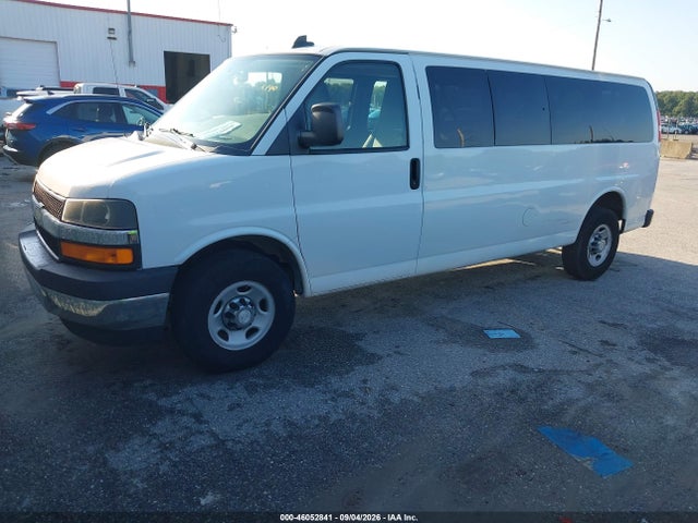 Chevrolet Express 3500 Lt 2017 1GAZGPFG6H1269554 Image 2