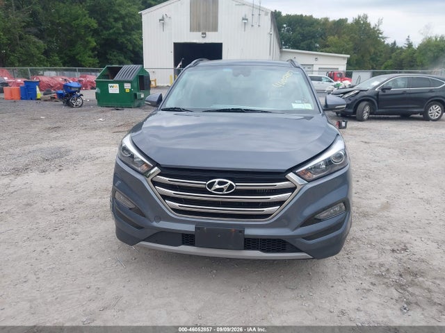 2017 Hyundai Tucson Limited მანქანა იყიდება აუქციონზე, vin: KM8J3CA23HU307532, აუქციონის ნომერი: 46052857