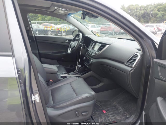 2017 Hyundai Tucson Limited მანქანა იყიდება აუქციონზე, vin: KM8J3CA23HU307532, აუქციონის ნომერი: 46052857