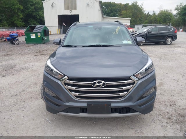 2017 Hyundai Tucson Limited მანქანა იყიდება აუქციონზე, vin: KM8J3CA23HU307532, აუქციონის ნომერი: 46052857