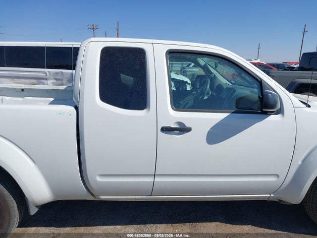 46052858 :رقم المزاد ، 1N6BD0CT6HN705870 vin ، 2017 Nissan Frontier S مزاد بيع