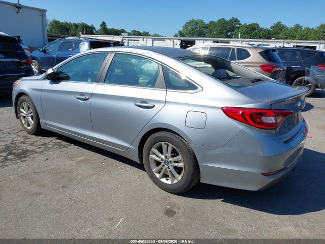 Продажа на аукционе авто 2017 Hyundai Sonata Se, vin: 5NPE24AF0HH555197, номер лота: 46052869