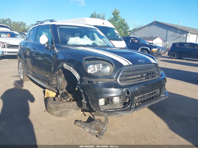 Продаж на аукціоні авто 2017 Mini Countryman Cooper, vin: WMZYV5C32H3C02374, номер лоту: 46052883