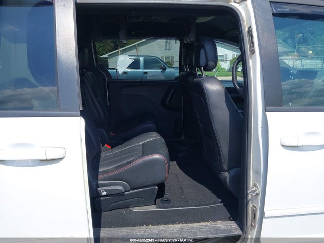 Продажа на аукционе авто 2017 Dodge Grand Caravan Gt, vin: 2C4RDGEG5HR639213, номер лота: 46052943