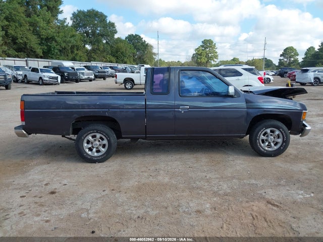 1996 Nissan Truck King Cab Se/king Cab Xe მანქანა იყიდება აუქციონზე, vin: 1N6SD16S4TC348072, აუქციონის ნომერი: 46052962