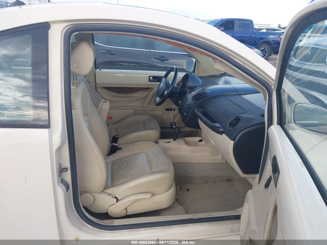 Продажа на аукционе авто 2006 Volkswagen New Beetle 2.5, vin: 3VWSG31C46M402217, номер лота: 46052965
