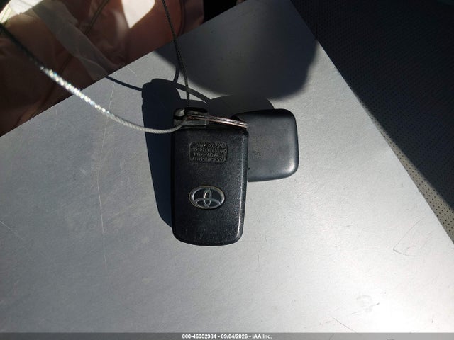 46052984 :رقم المزاد ، 4T1BD1EB3FU040129 vin ، 2015 Toyota Avalon Hybrid Limited مزاد بيع