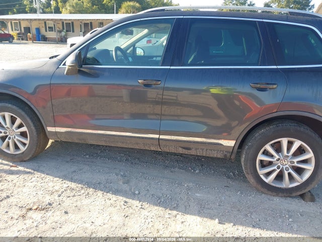 46052994 :رقم المزاد ، WVGEF9BP5ED005483 vin ، 2014 Volkswagen Touareg 3.6l Sport مزاد بيع