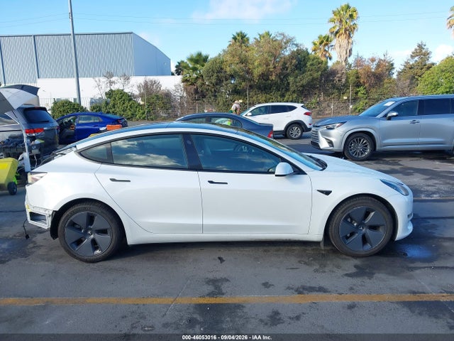 Tesla Model 3 Long Range Dual Motor All-wheel Drive 2023 5YJ3E1EB5PF471393 Image 13