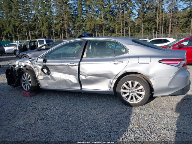 2018 Toyota Camry Le მანქანა იყიდება აუქციონზე, vin: JTNB11HK1J3036549, აუქციონის ნომერი: 46053017