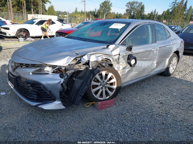2018 Toyota Camry Le მანქანა იყიდება აუქციონზე, vin: JTNB11HK1J3036549, აუქციონის ნომერი: 46053017