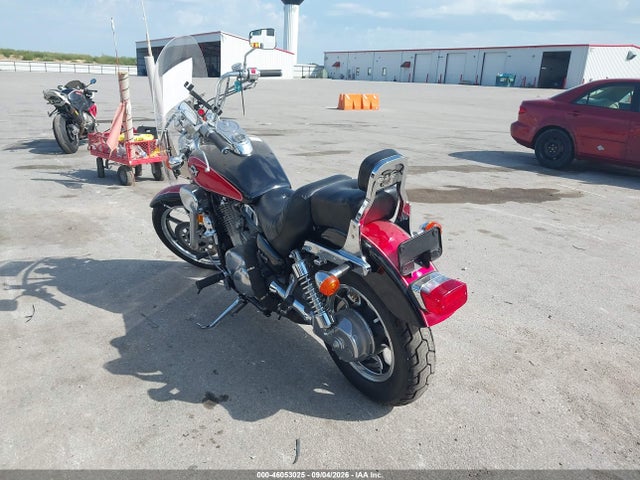 46053025 :رقم المزاد ، JKBVNAA13VA065128 vin ، 1997 Kawasaki Vn1500 A مزاد بيع