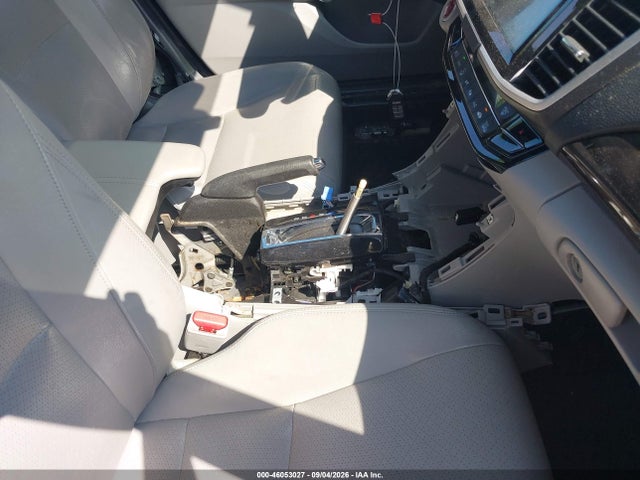 46053027 :رقم المزاد ، 1HGCR3F90HA023456 vin ، 2017 Honda Accord Touring V6 مزاد بيع