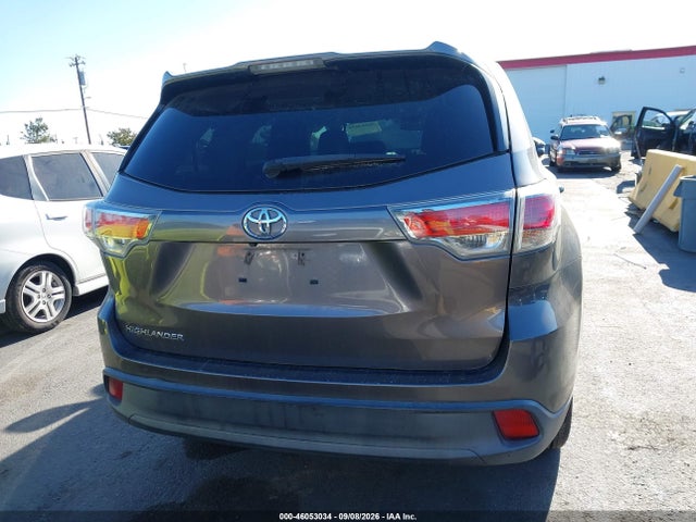 Toyota Highlander Le 2016 5TDZARFH3GS020661 Image 18