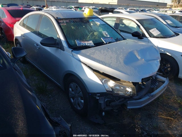 Chevrolet Cruze Limited Ls Auto 2016 1G1PC5SG0G7217720 zdjęcie główne