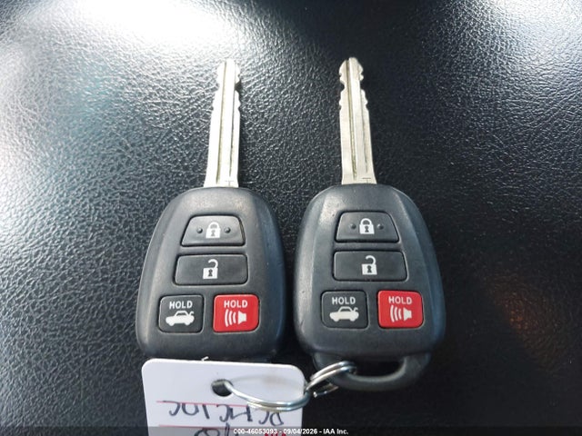 2015 Toyota Camry Le მანქანა იყიდება აუქციონზე, vin: 4T4BF1FK6FR470249, აუქციონის ნომერი: 46053093