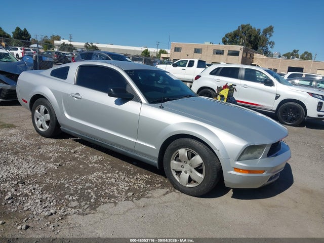 46053116 :رقم المزاد ، 1ZVFT80NX65176316 vin ، 2006 Ford Mustang V6 مزاد بيع