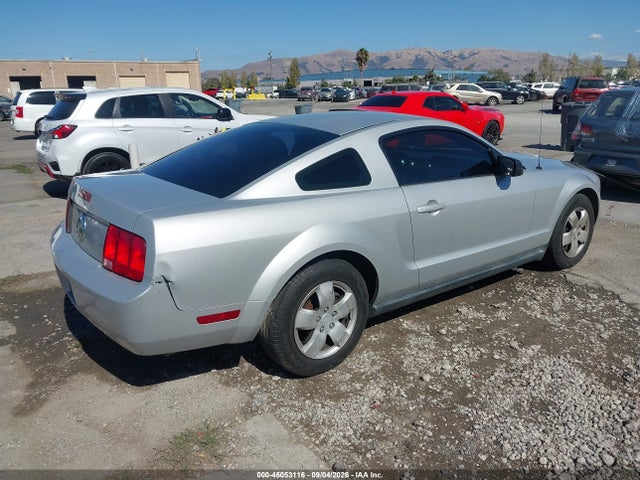2006 Ford Mustang V6 მანქანა იყიდება აუქციონზე, vin: 1ZVFT80NX65176316, აუქციონის ნომერი: 46053116