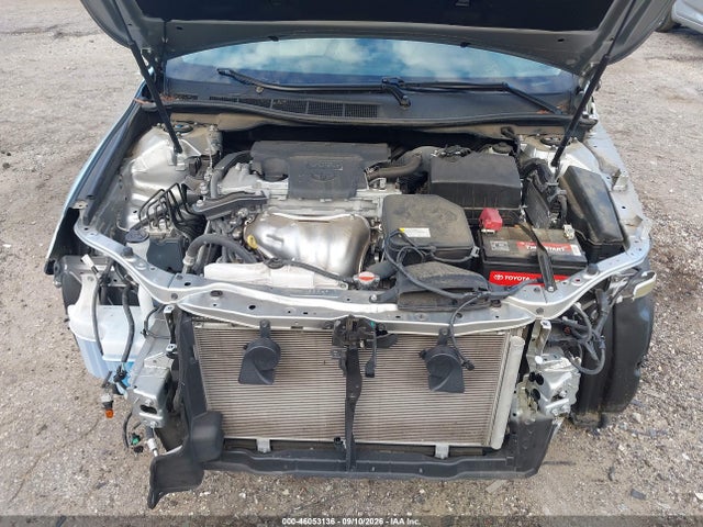 46053136 :رقم المزاد ، 4T1BF1FK0GU541196 vin ، 2016 Toyota Camry Le مزاد بيع