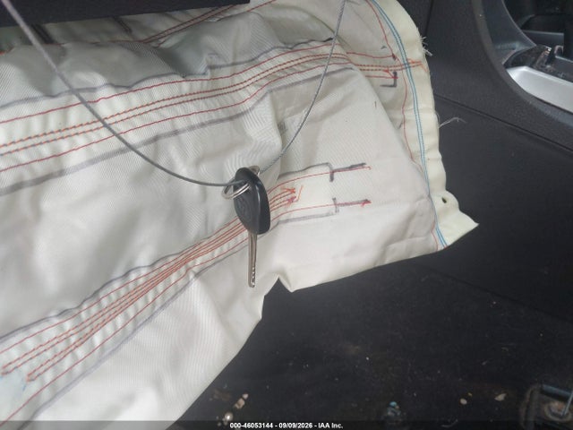 46053144 :رقم المزاد ، 5YFBURHE5EP105762 vin ، 2014 Toyota Corolla Le مزاد بيع