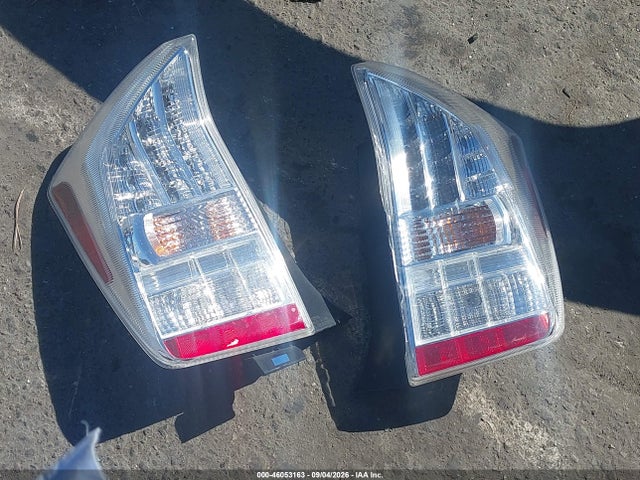 2010 Toyota Prius V მანქანა იყიდება აუქციონზე, vin: JTDKN3DU1A0084856, აუქციონის ნომერი: 46053163